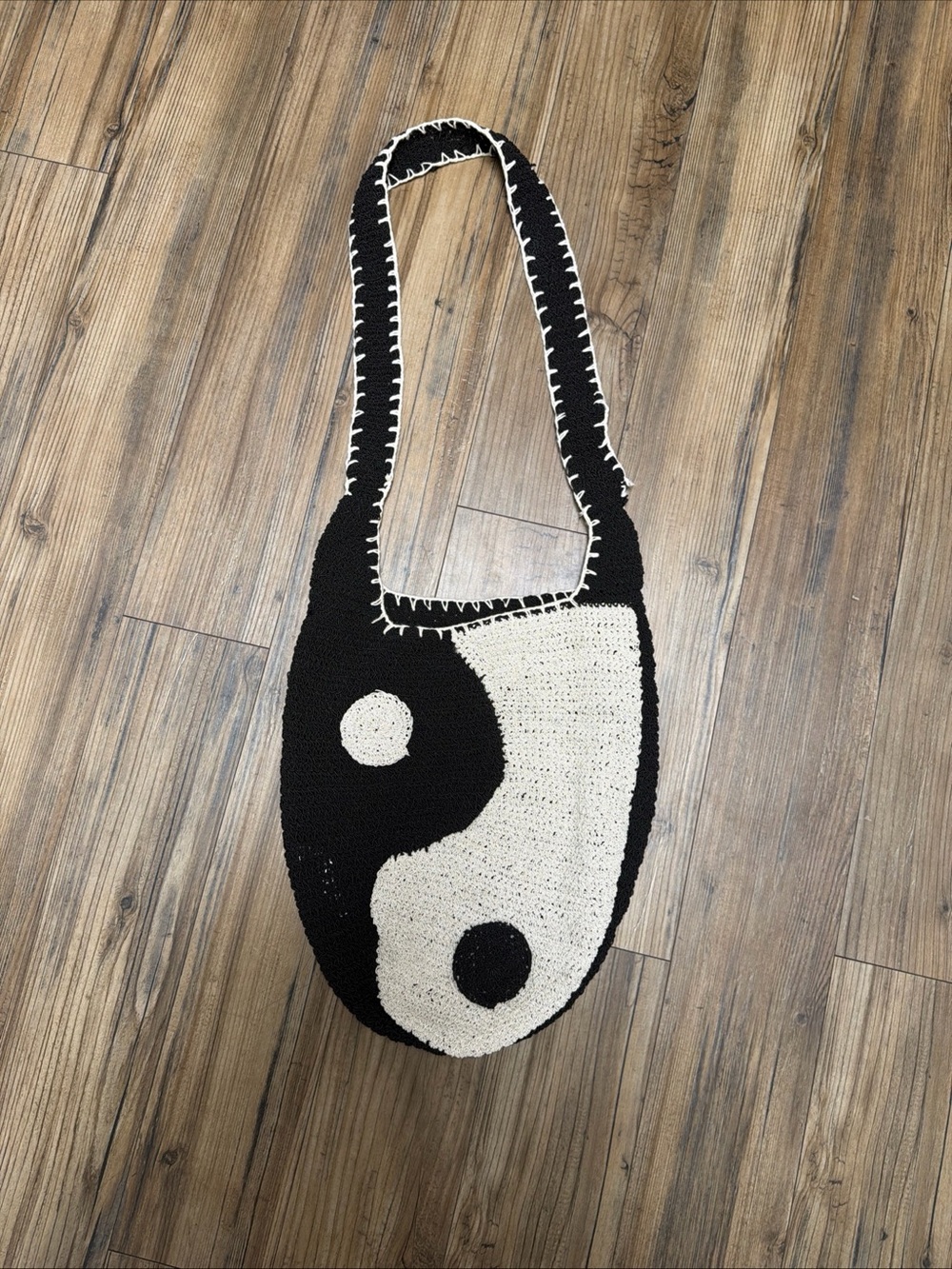 Urban Outfitters Black and White Yin Yang Crochet Shoulder Bag vintage Y2K